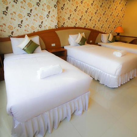 Phoothawee House Hotel Chiang Mai Luaran gambar