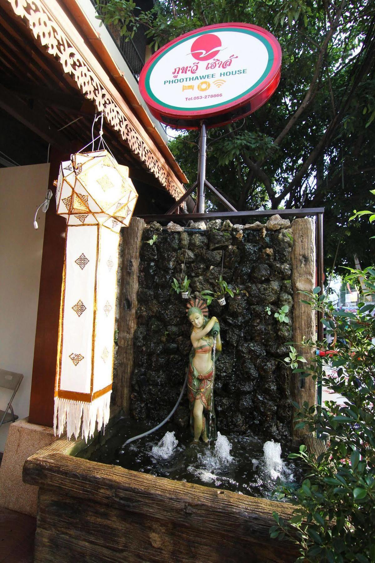 Phoothawee House Hotel Chiang Mai Luaran gambar